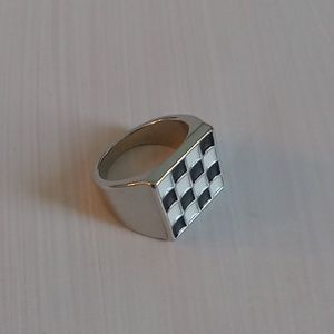 Checkerboard Ring